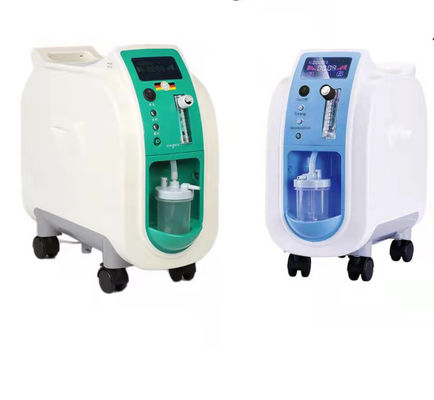 ヘルスケア5リットルの酸素のコンセントレイター、噴霧器が付いている小さい家の酸素のコンセントレイター
